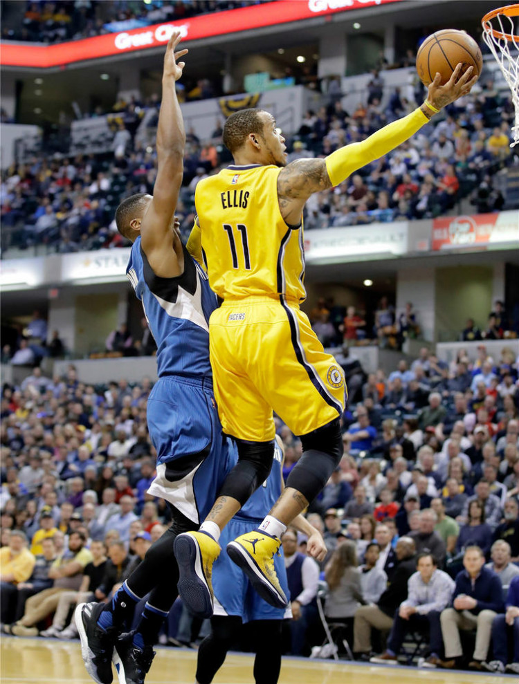 拥有8万名 拥有8万名