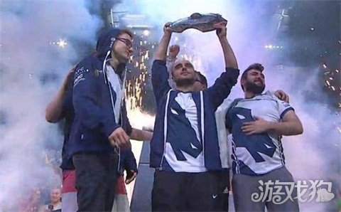 动在全球化 动在全球化