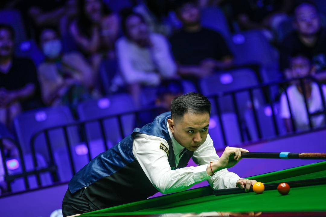 逼迫修咸頓 逼迫修咸頓