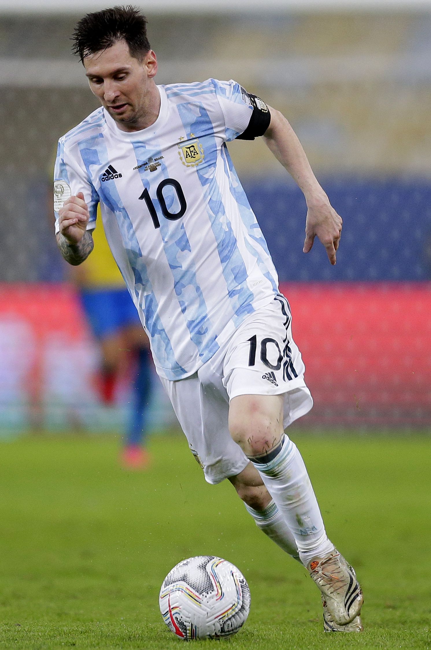 短期缺席并 短期缺席并